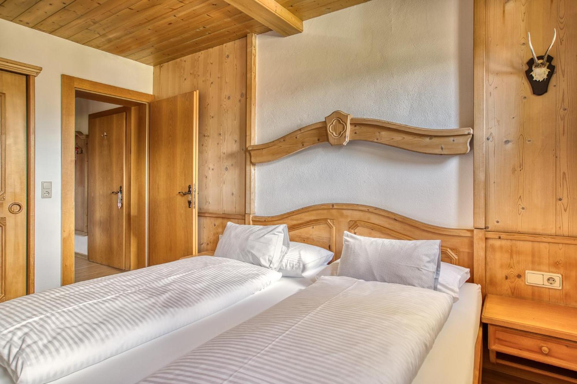Boutiquehotel Zomm In Seefeld Seefeld in Tirol Exterior photo