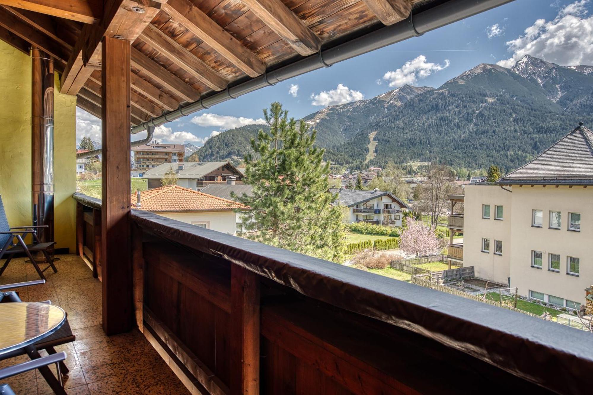 Boutiquehotel Zomm In Seefeld Seefeld in Tirol Exterior photo