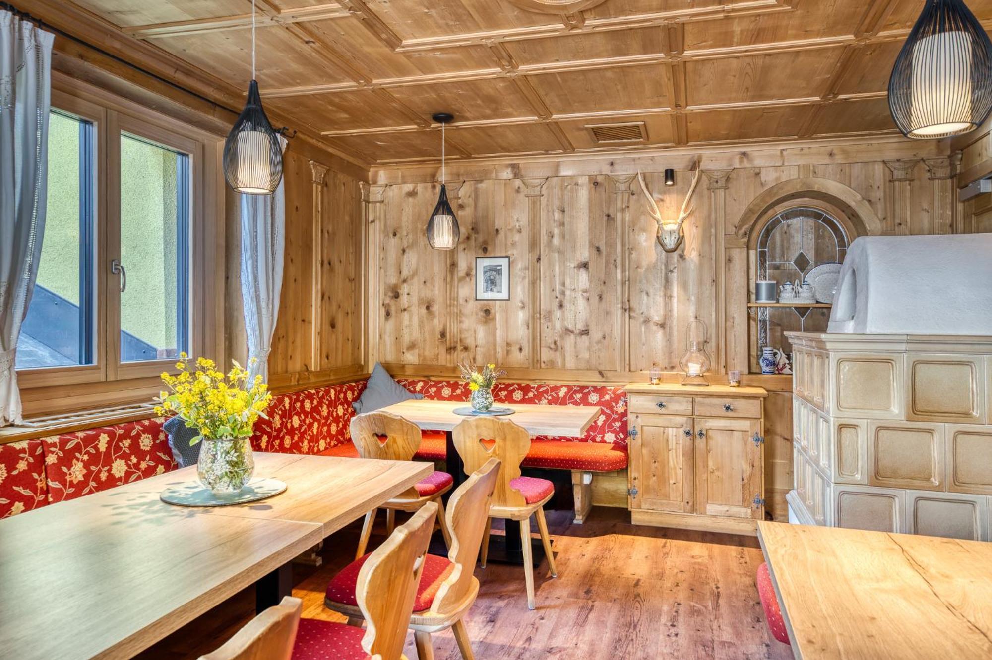 Boutiquehotel Zomm In Seefeld Seefeld in Tirol Exterior photo